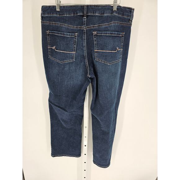 Maurices Womens Sz 18W Short Straight Leg Medium Wash Blue Jeans - Picture 3 of 4